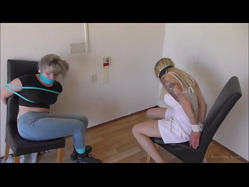 ❤️ Fíkill / bundin og kæfð / stúlka í neyð ☑  Kynlíf hjá okkur ❌❤