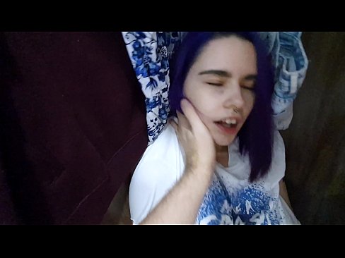 ❤️ Fann systur mína í skápnum og hjálpaði henni að koma ☑  Kynlíf hjá okkur ❌❤